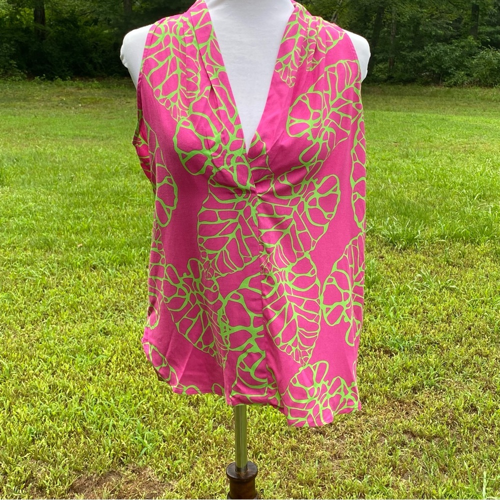 ESCAPADA TOP BLOUSE PINK GREEN LEAF FLORAL PRINT ASYMMETRICAL V-NECK SIZE S